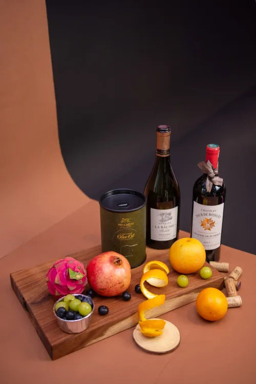 Fruit & Vine