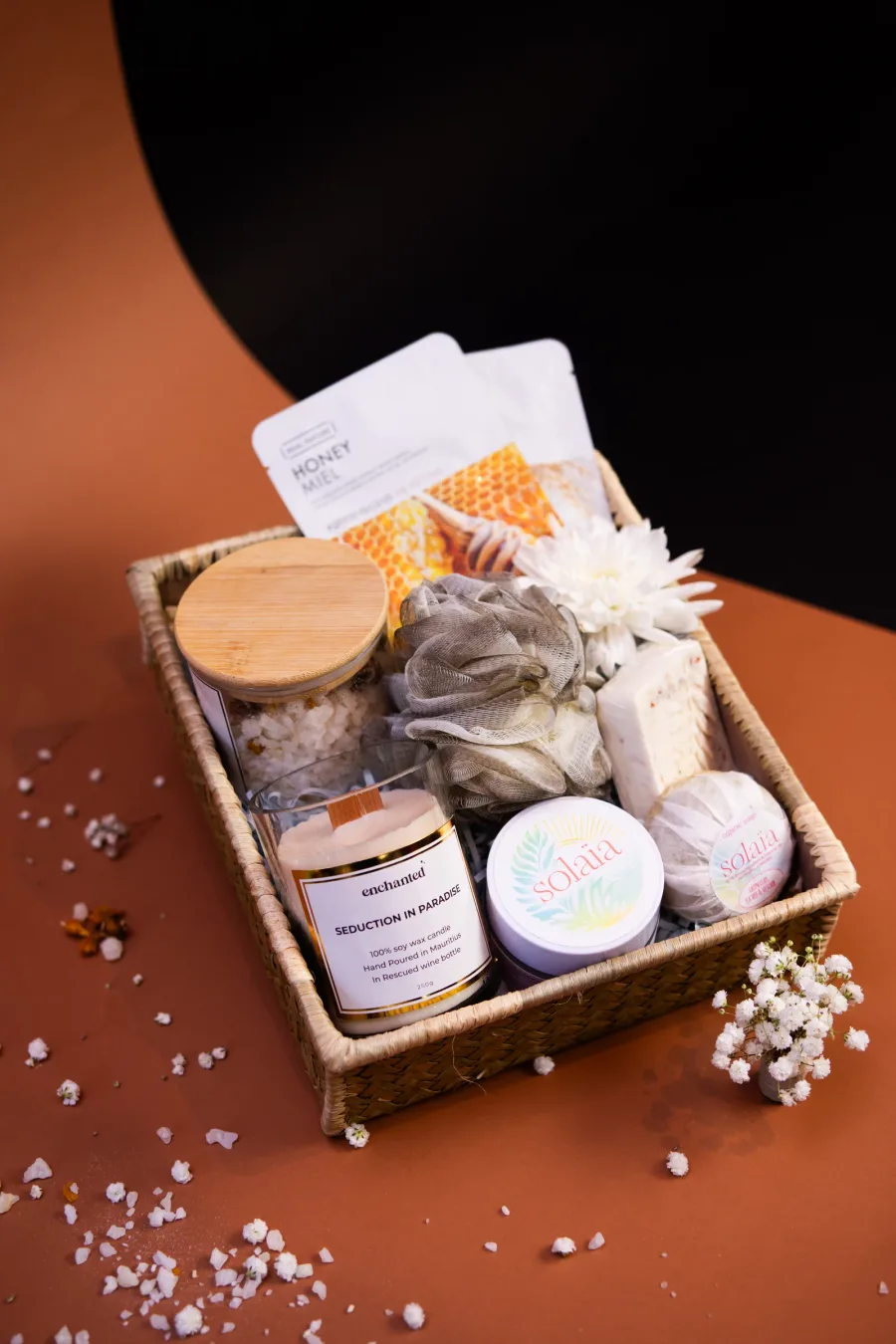 Hamper Me, Pamper You
